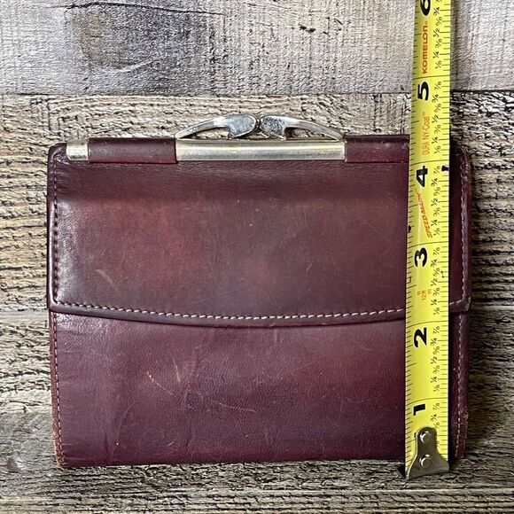 LeBaron Leather Bifold Wallet Venice Calf ID Maroon - Picture 3 of 11